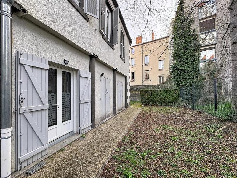 Appartement ancien - 20 m² - 1 pièce