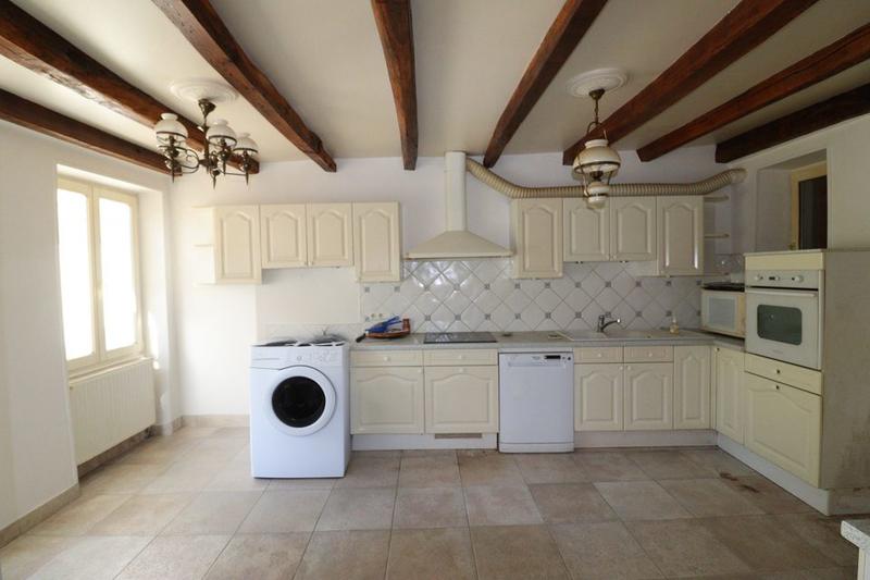 Maison - 122 m² - 8 pièces