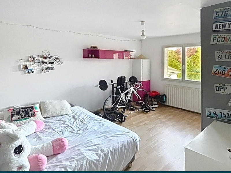 Maison - 145 m² - 6 pièces