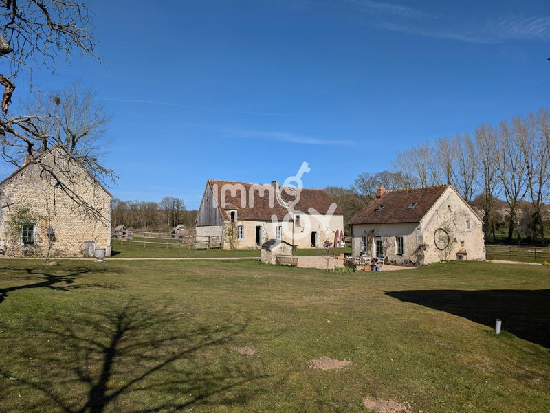 Propriété - 480 m² - 10 pièces