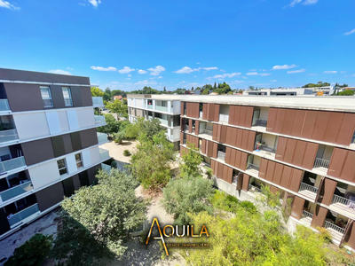 Appartement - 77 m² - 4 pièces