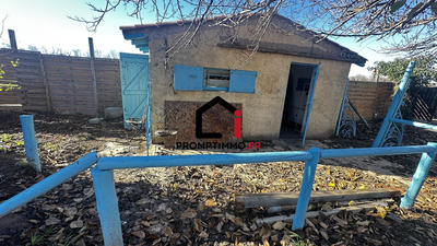 Terrain agricole - 2 352 m²