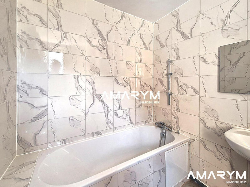 Maison - 62 m² - 5 pièces