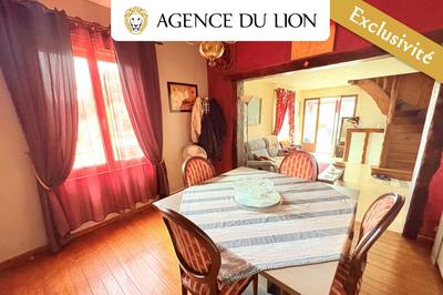 Maison - 102 m² - 4 pièces