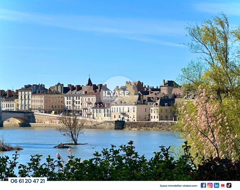 Appartement - 103 m² - 5 pièces