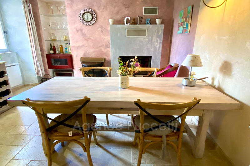 Maison de village - 273 m² - 7 pièces