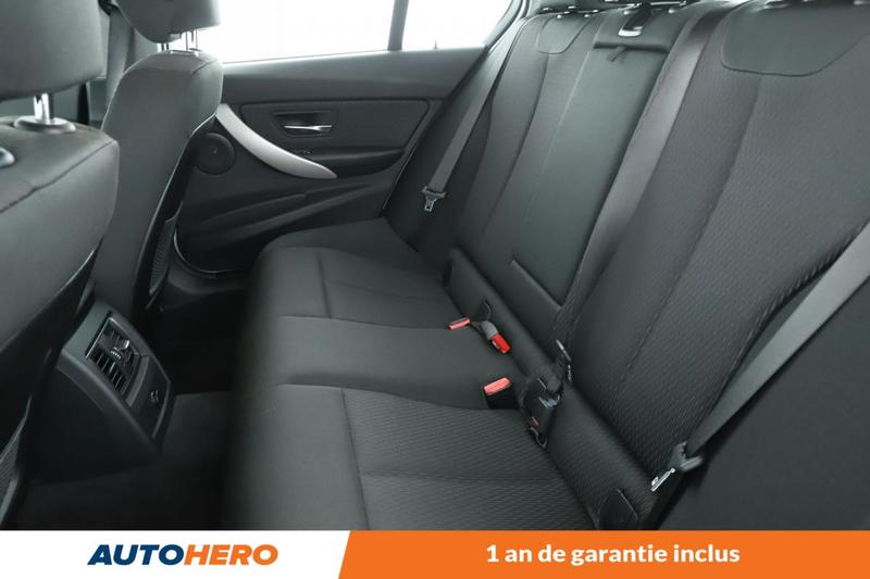 Bmw Série 3 320i Lounge 184 ch