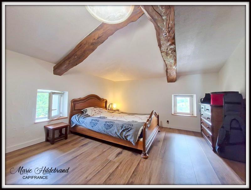 Maison en pierre - 162 m² - 7 pièces