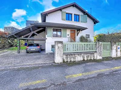 Maison - 105 m² - 4 pièces