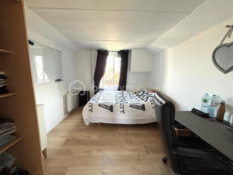 Maison - 160 m² - 8 pièces