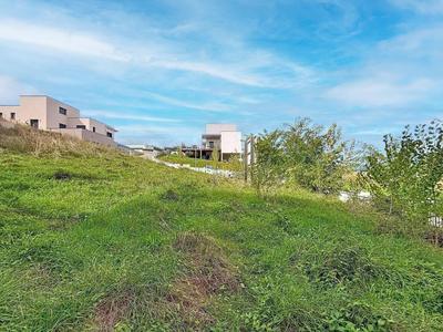 Terrain - 713 m²
