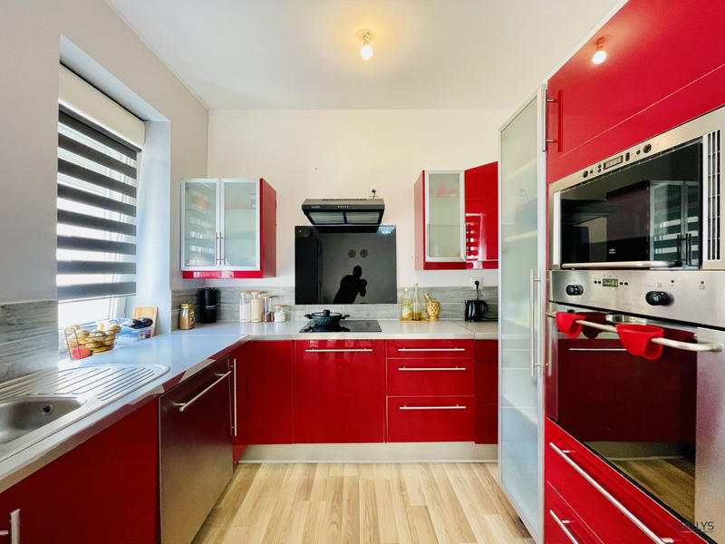 Maison - 88 m² - 4 pièces