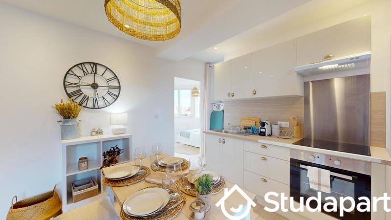 Chambre - 12 m² - 1 pièce