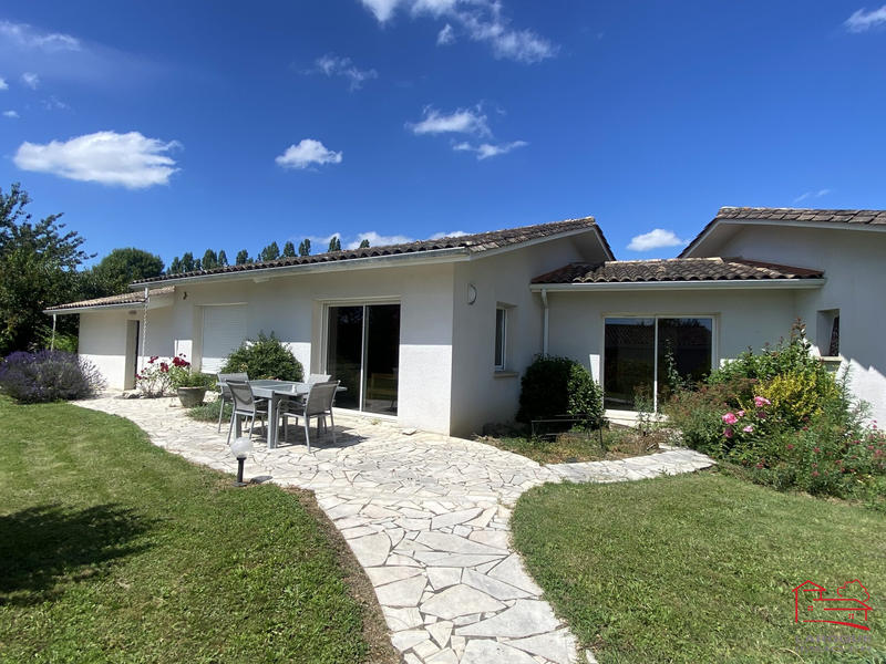 Maison - 145 m² - 6 pièces