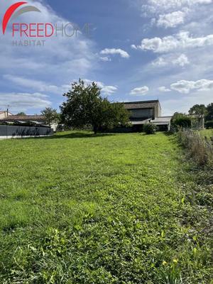 Terrain constructible - 970 m²