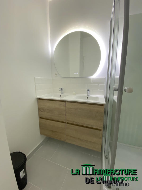 Appartement - 80 m² - 4 pièces