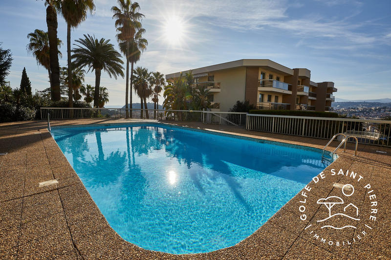 Appartement - 79 m² - 3 pièces