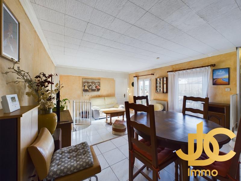 Maison - 78 m² - 5 pièces