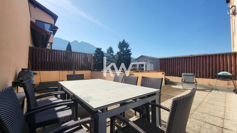 Appartement - 97 m² - 4 pièces