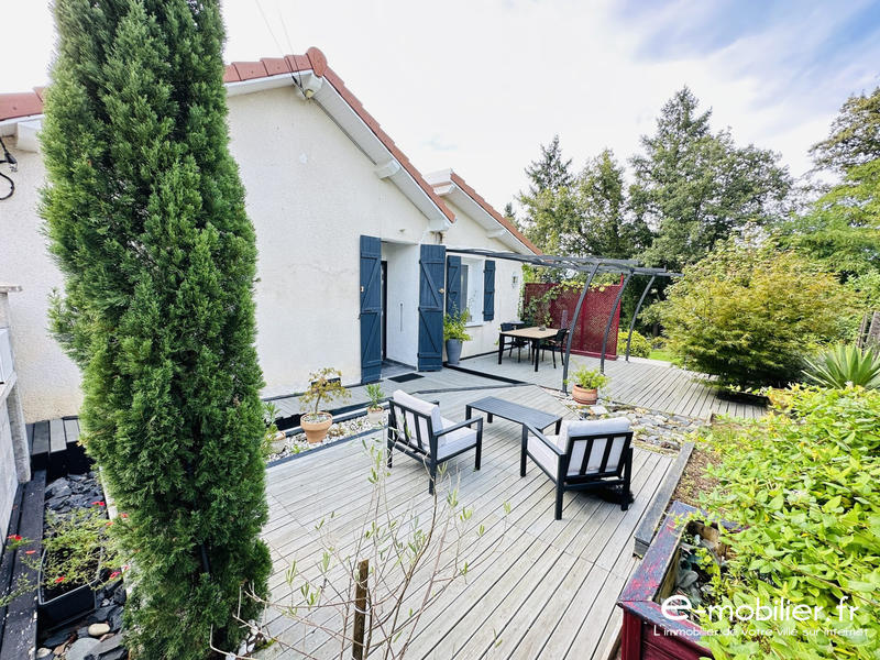Maison - 101 m² - 5 pièces