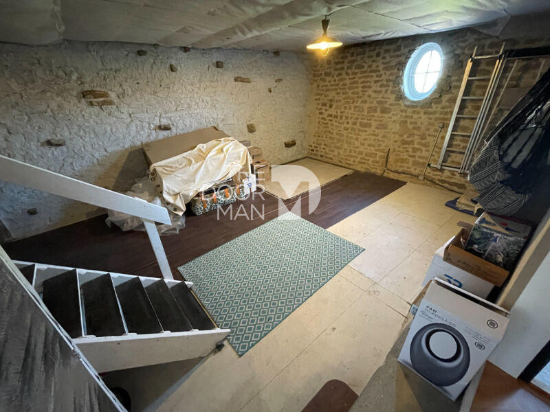 Maison en pierre - 122 m² - 5 pièces