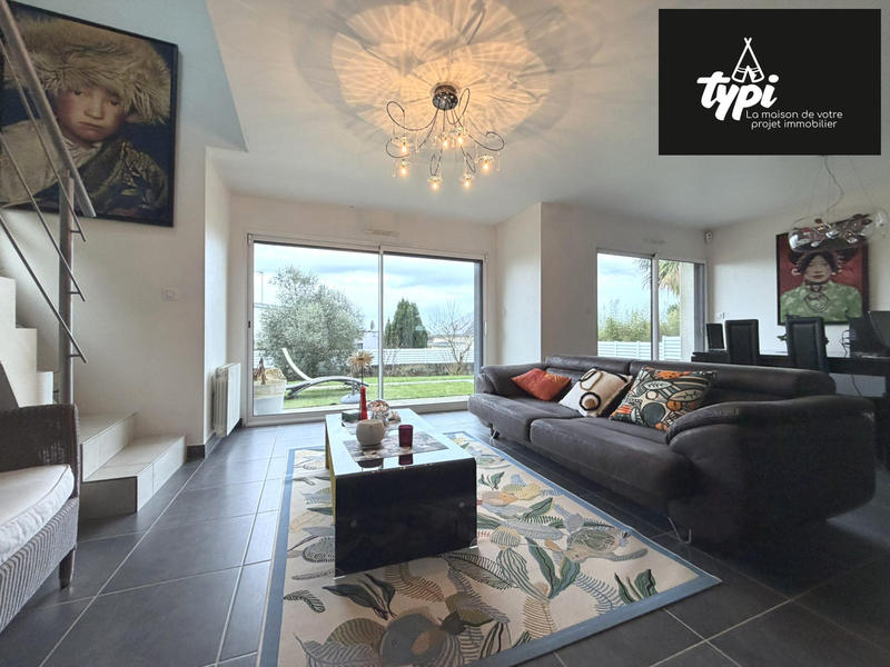 Maison - 110 m² - 5 pièces