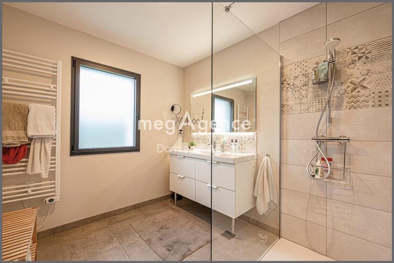 Maison - 130 m² - 4 pièces