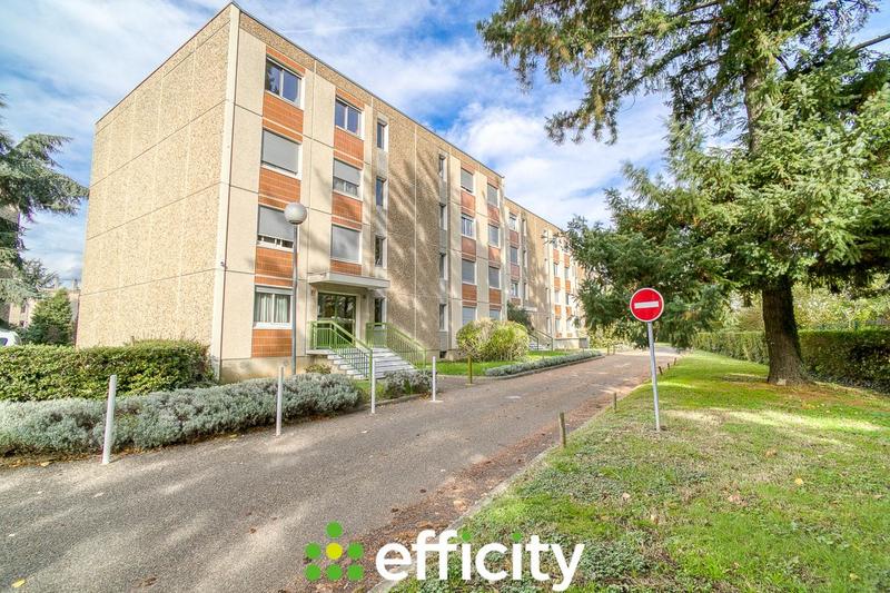 Appartement - 83 m² - 3 pièces