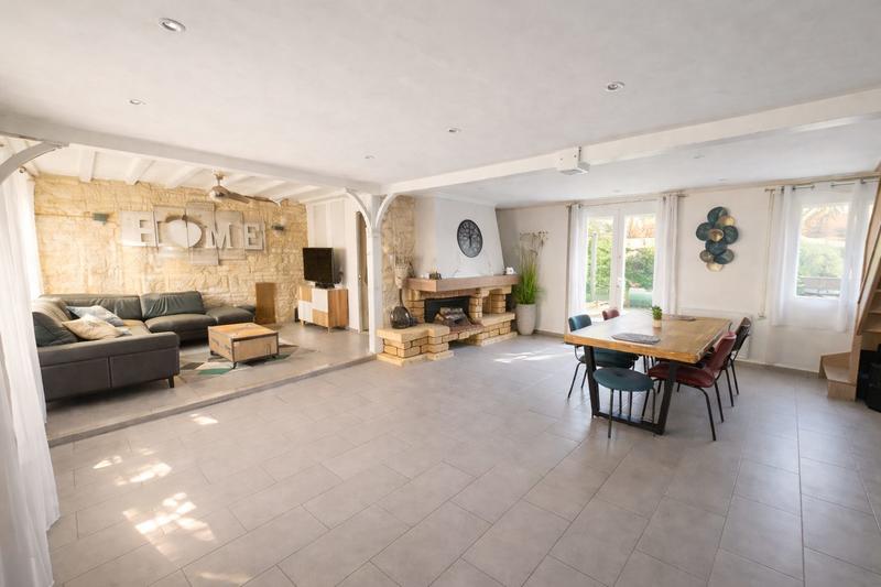 Maison - 140 m² - 6 pièces