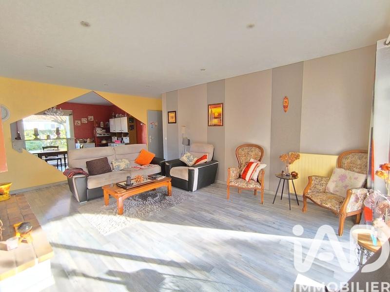 Maison - 138 m² - 5 pièces