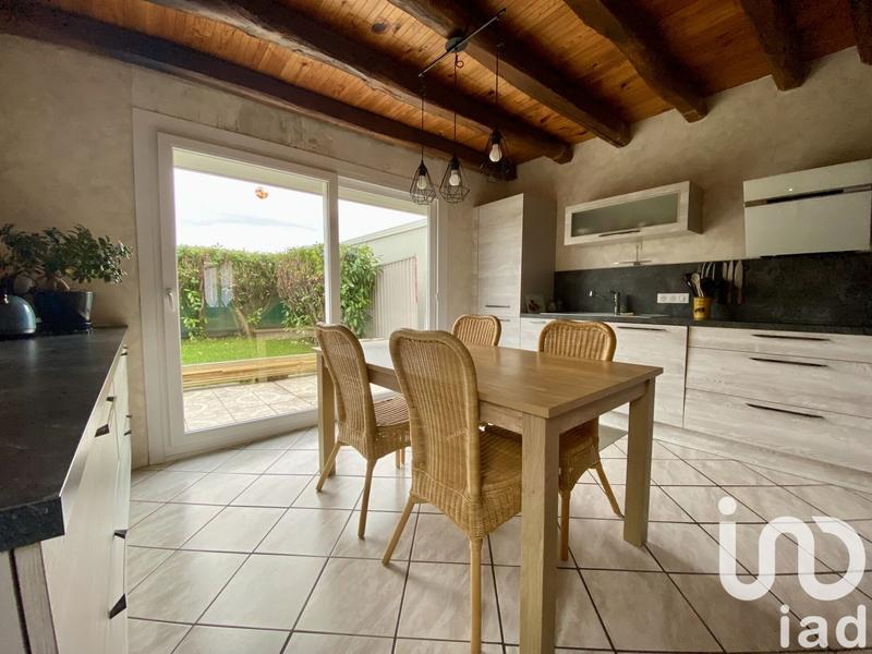 Maison - 99 m² - 4 pièces