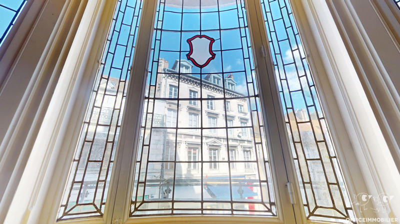 Appartement - 180 m² - 5 pièces