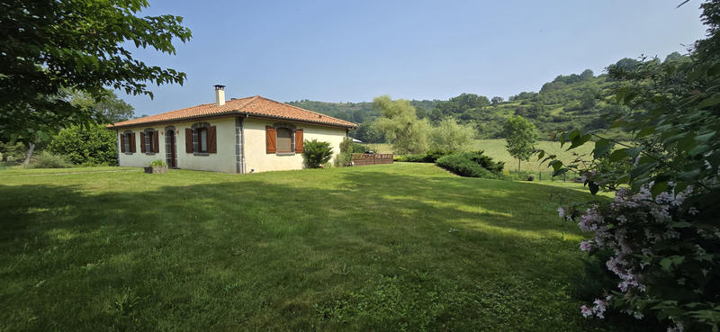 Villa - 206 m² - 6 pièces