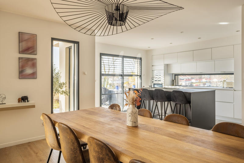 Villa - 155 m² - 5 pièces