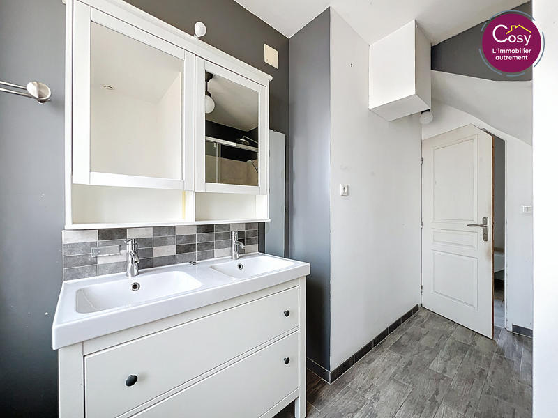 Maison de village - 105 m² - 5 pièces