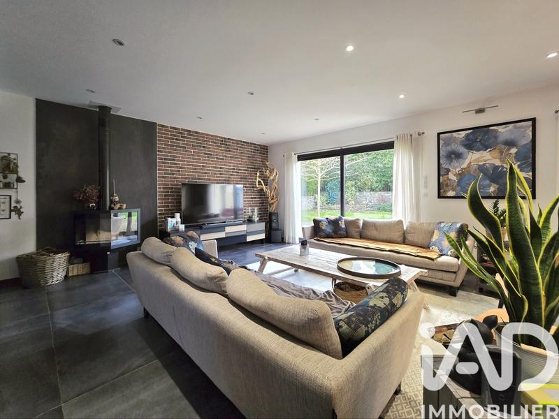 Maison de maîtres - 196 m² - 7 pièces