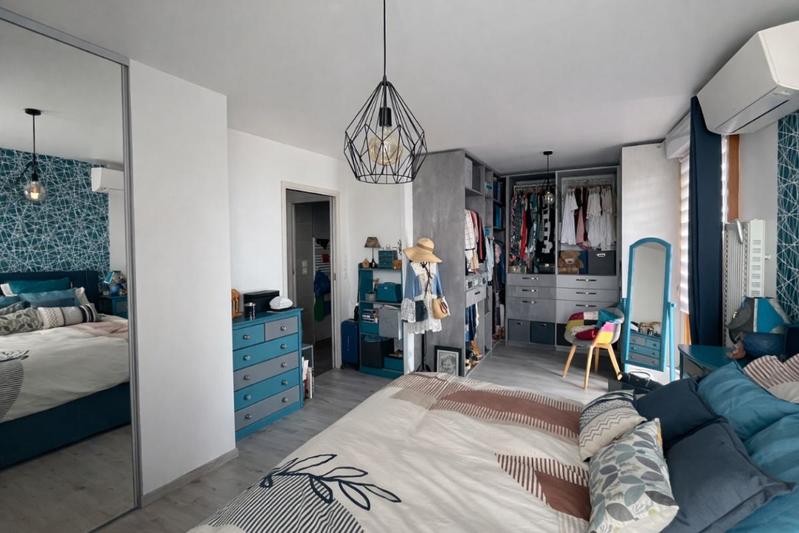 Appartement - 86 m² - 4 pièces