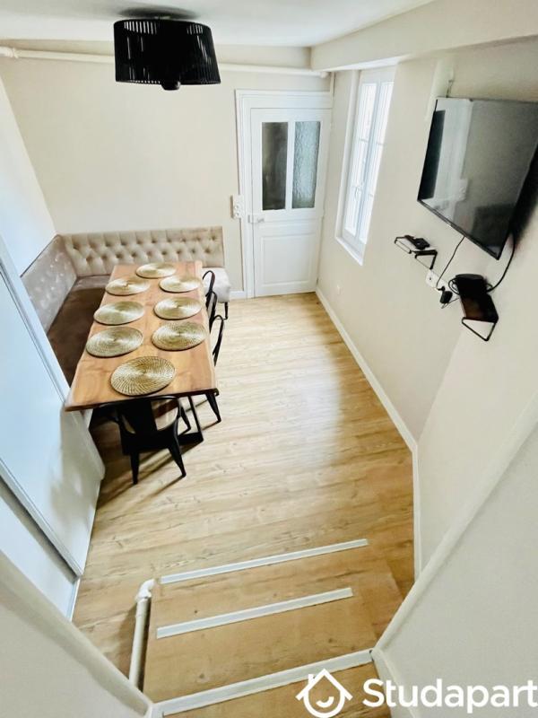 Chambre - 13 m² - 1 pièce