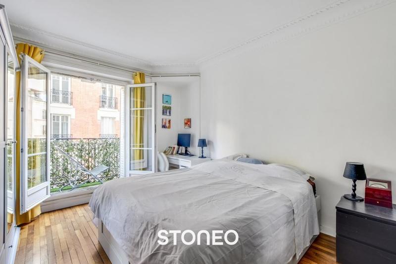 Appartement ancien - 87 m² - 5 pièces