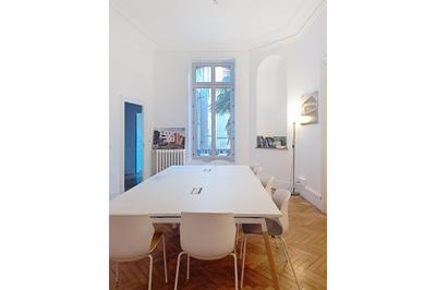 Bureau - 219 m²