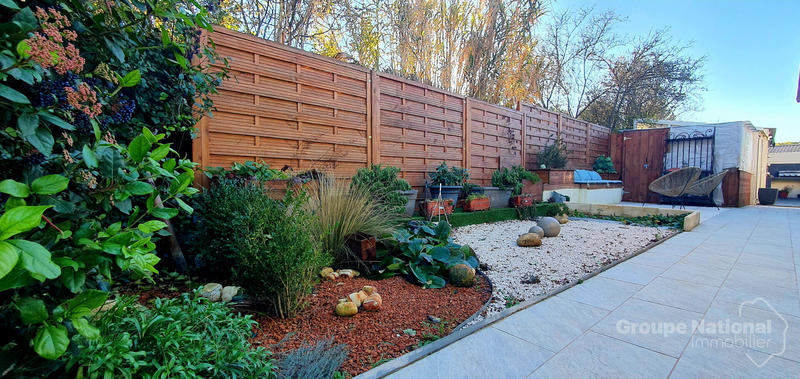 Maison - 102 m² - 4 pièces