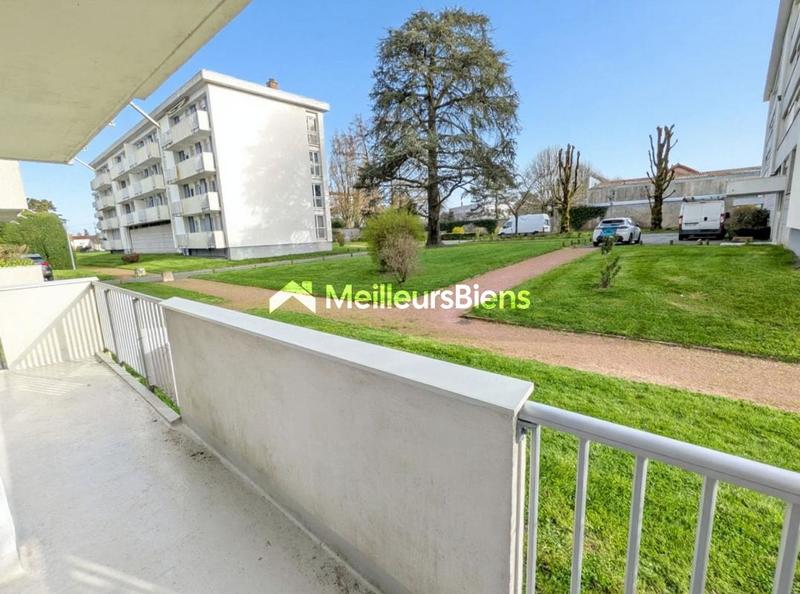 Appartement ancien - 79 m² - 5 pièces