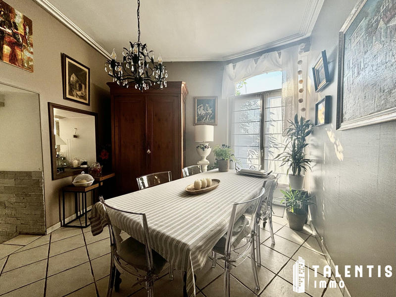 Maison ancienne - 121 m² - 6 pièces