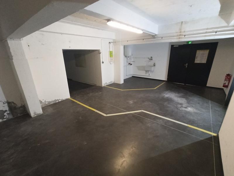 Local commercial - 468 m²