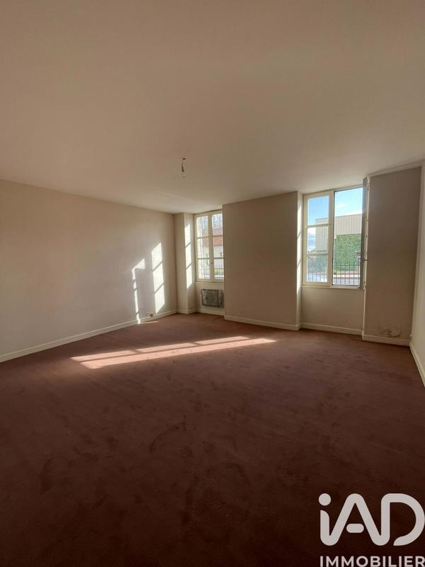 Maison - 182 m² - 10 pièces