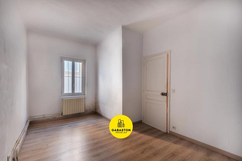 Appartement - 91 m² - 4 pièces