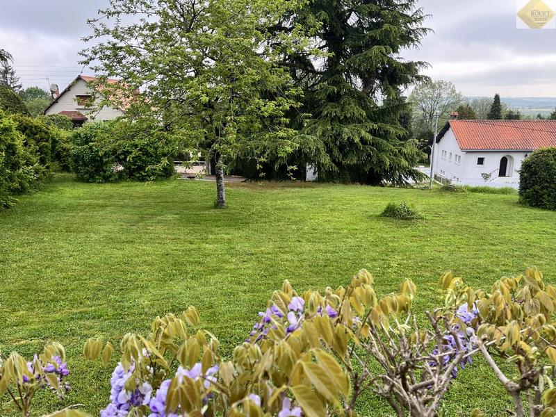 Maison - 170 m² - 8 pièces