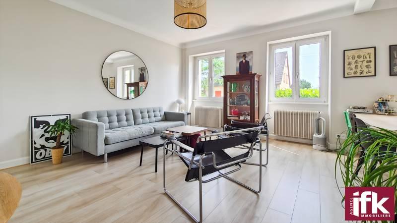 Maison - 86 m² - 5 pièces