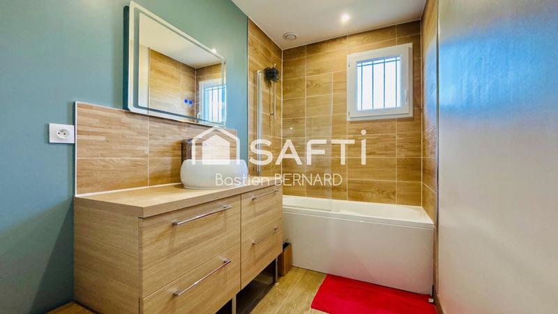 Maison - 82 m² - 4 pièces