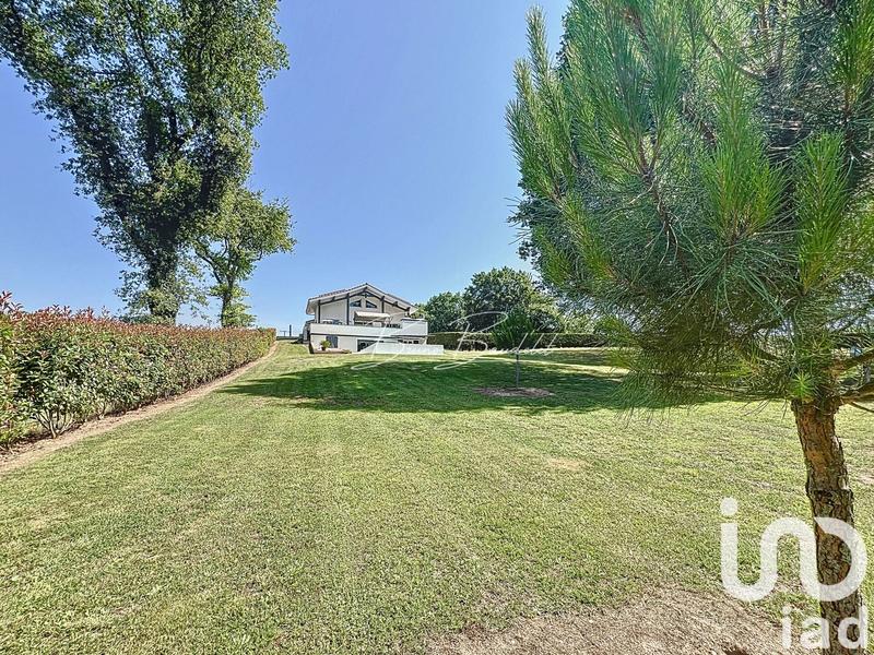 Maison - 175 m² - 5 pièces